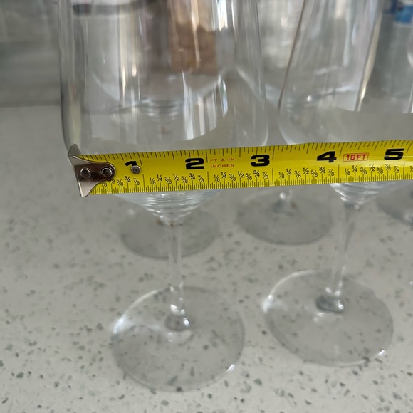 ⬇️ PRICE ⬇️‼️ HOTEL COLLECTION • 8 Large Wine Glasses • - Picture 6 of 15